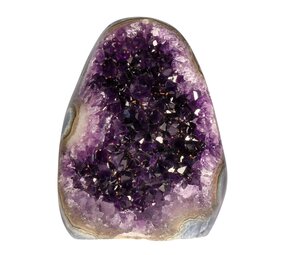 Amethist A-kwaliteit cluster staand 12,7 x 9,4 x 8,3 cm | 1025 gram