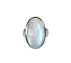 Zilveren ring maansteen (regenboog) maat 18 | ovaal 2,4 x 1,4 cm