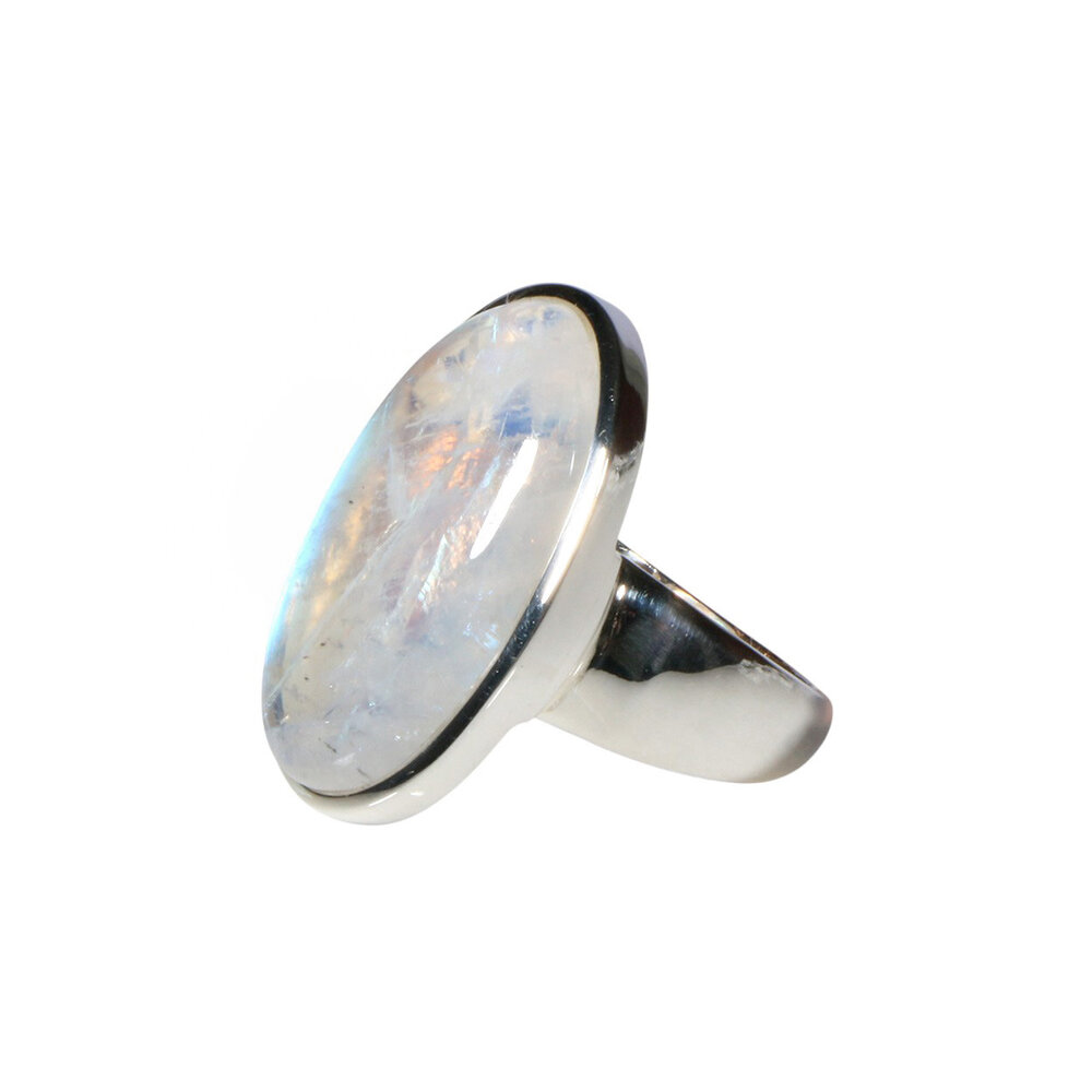 Zilveren ring maansteen (regenboog) maat 18 | ovaal 2,4 x 1,4 cm