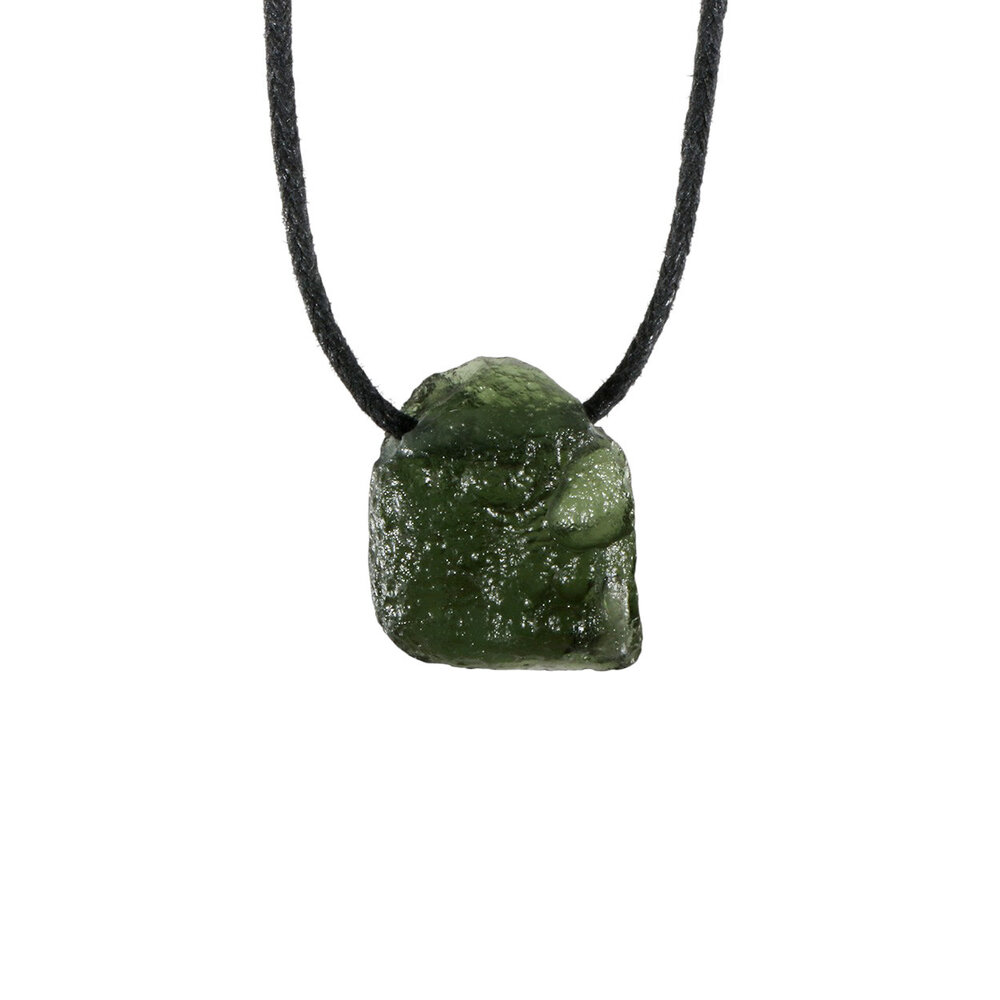 Moldaviet hanger ruw doorboord | 2,79 gram