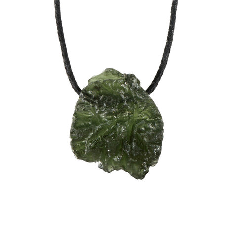 Moldaviet hanger ruw doorboord | 6,51 gram