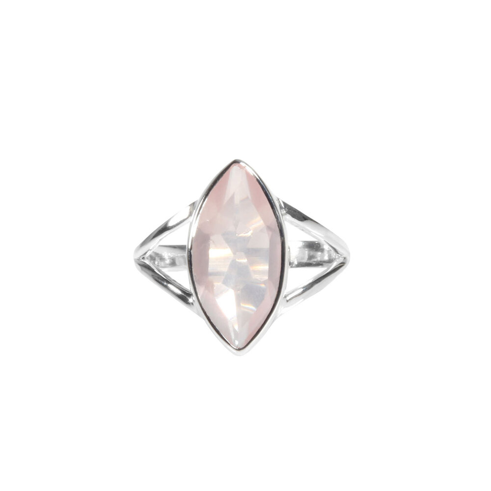 Zilveren ring rozenkwarts maat 19 | markies facet 1,6 x 0,8 cm