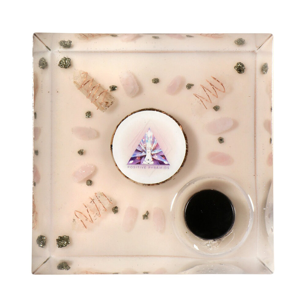 Urn piramide roze amethist 12 x 12 x 15 cm