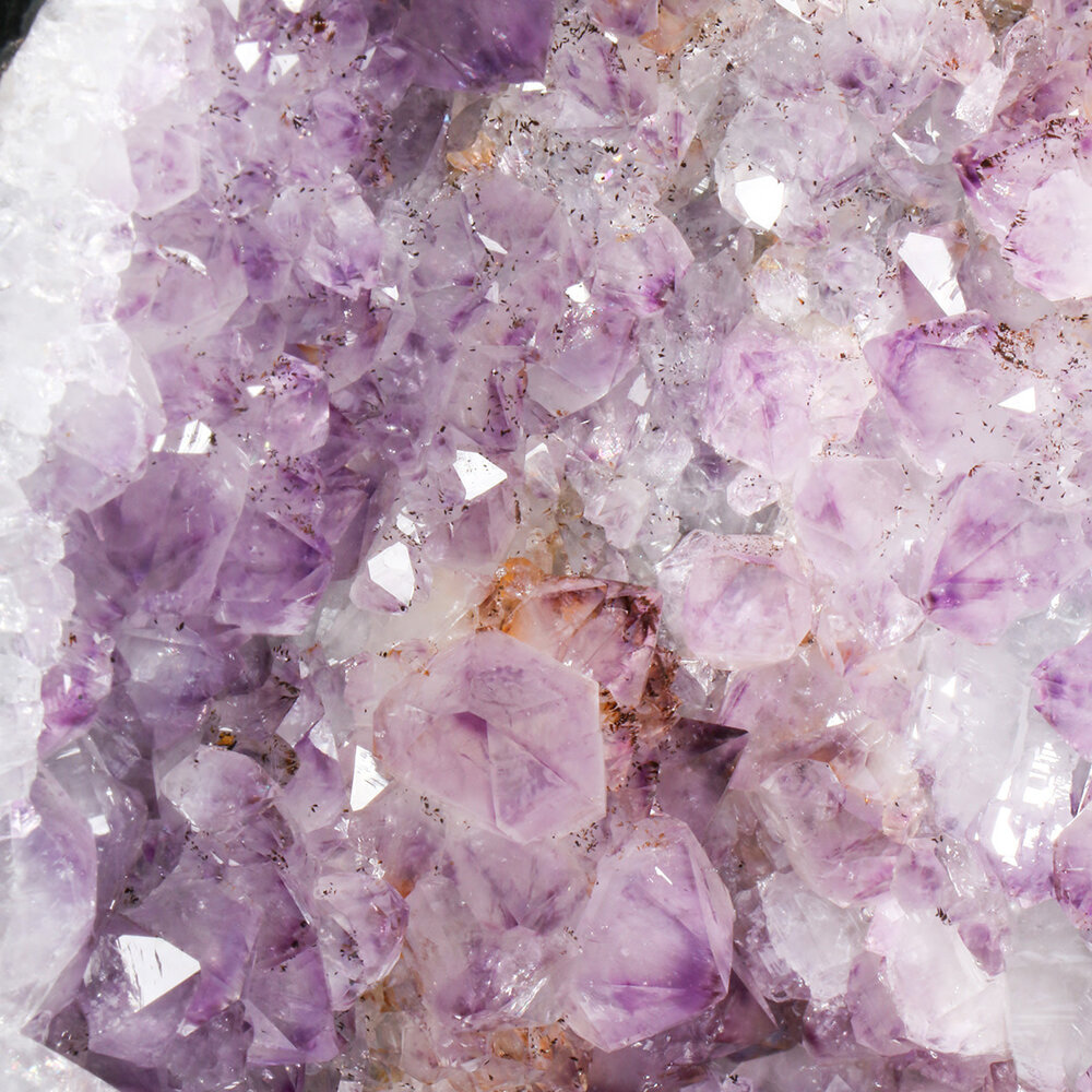 Amethist geode staand 37 x 21 x 16,1 cm | 12,08 kg