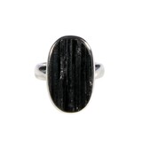 Zilveren ring toermalijn (zwart) maat 17 1/2 verstelbaar | ovaal ruw 2,2 x 1,3 cm