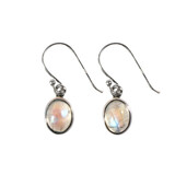 Zilveren oorbellen maansteen (regenboog) | ovaal cabochon 9 x 7 mm