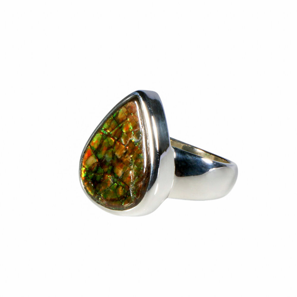 Zilveren ring ammoliet maat 17 1/2 | druppel  1,8 x 1,3 cm