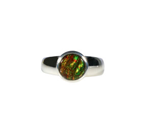 Zilveren ring ammoliet maat 19 | rond 0,9 cm