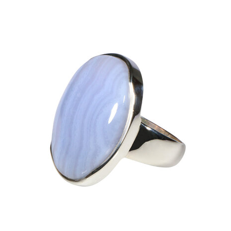 Zilveren ring chalcedoon maat 19 1/2 | ovaal 2,7 x 2,2 cm