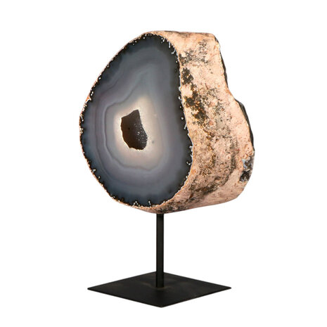 Agaat op standaard 15 x 13,6 x 6 cm | 1915 gram