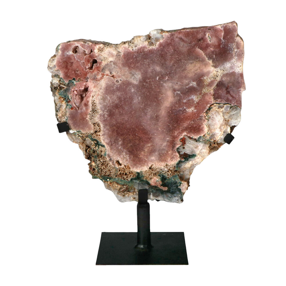 Amethist (roze) op standaard 25,5 x 22,5 x 3 cm | 2981 gram