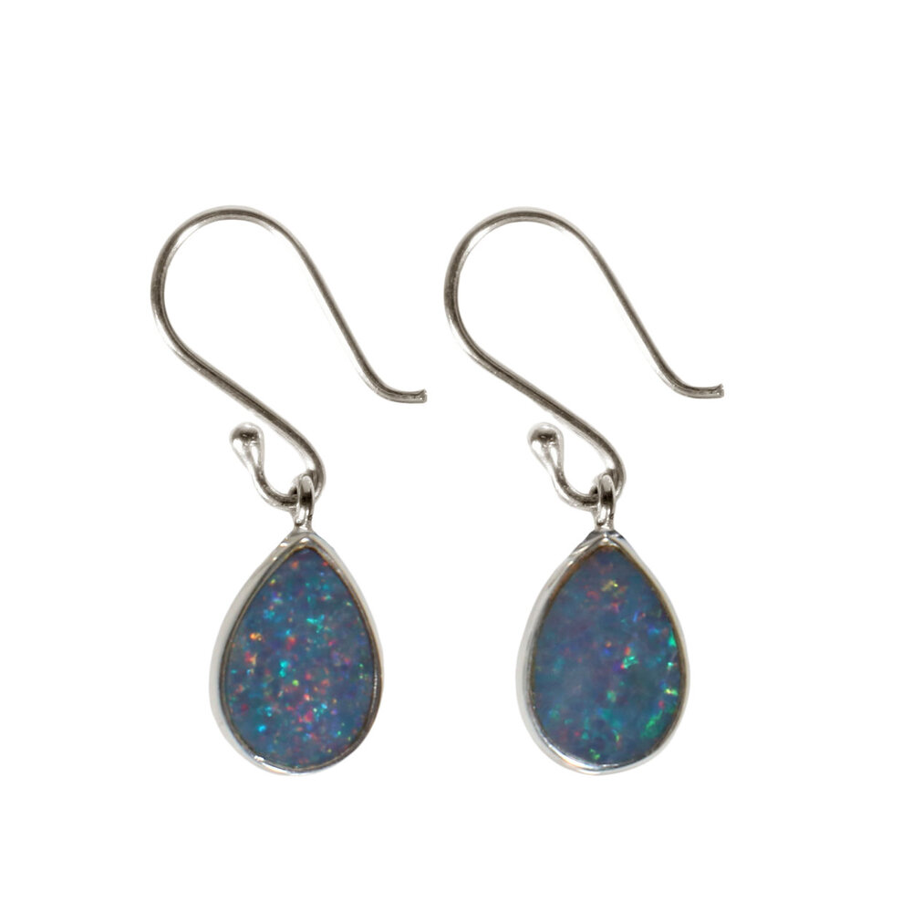 Zilveren oorbellen  opaal (Australië) doublet | druppel 11 x 7 mm
