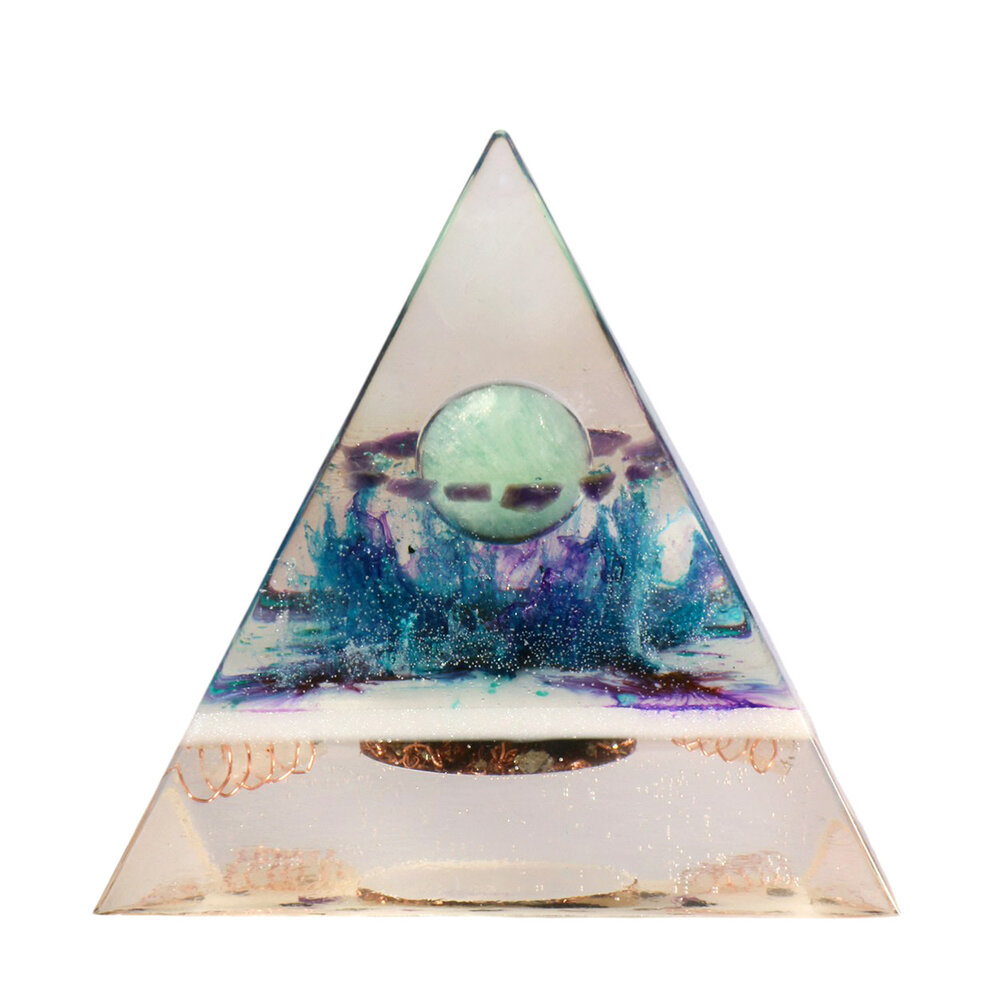 Orgonite piramide groene fluoriet bol 10,5 x 10,5 x 10,5 cm | 471 gram