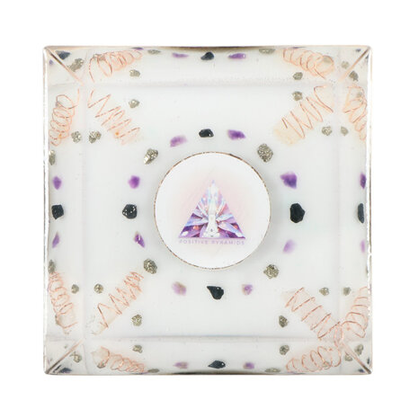 Orgonite piramide groene fluoriet bol 10,5 x 10,5 x 10,5 cm | 471 gram