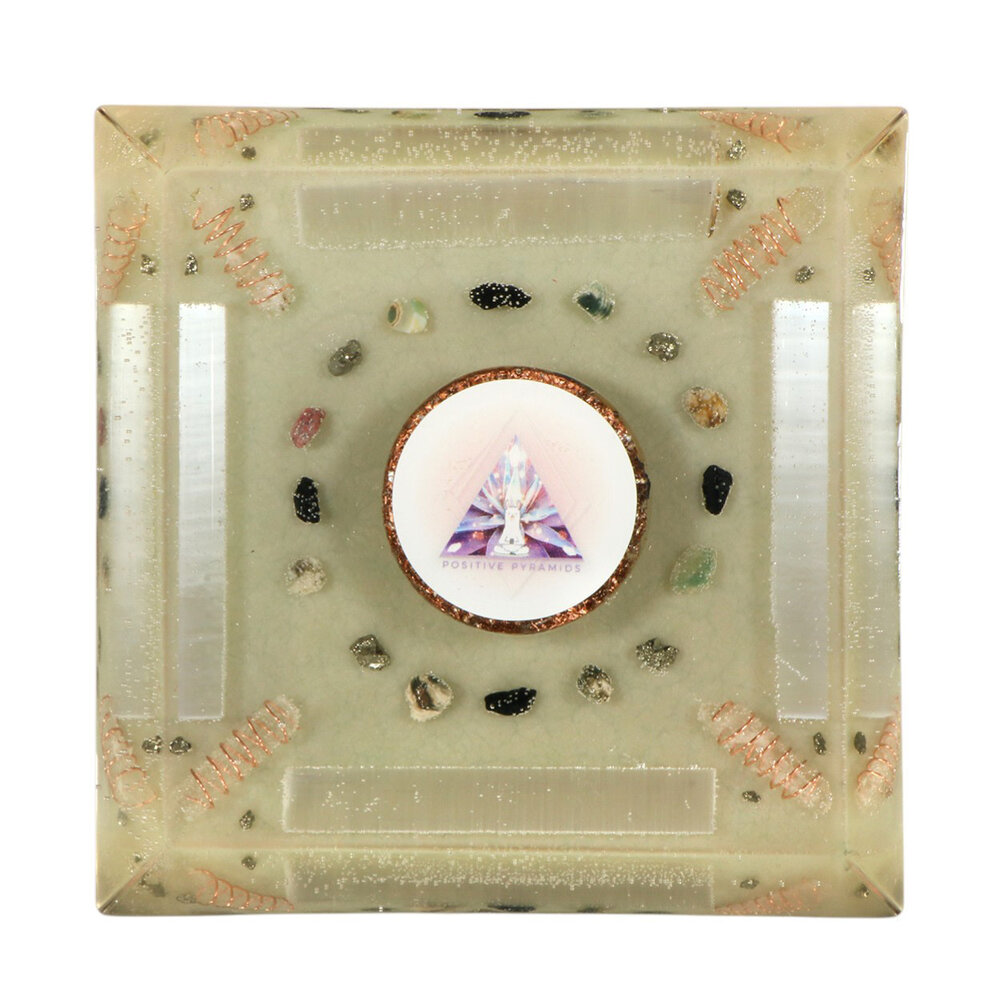 Orgonite piramide jaspis (oceaan) 12,5 x 12,5 x 15 cm | 760 gram