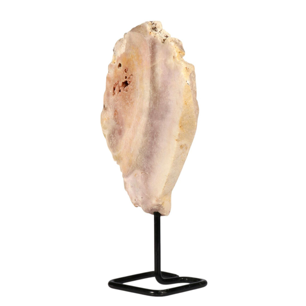 Amethist (roze) op standaard 18 x 12,5 x 3 cm | 912 gram