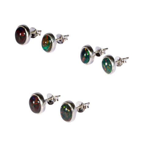 Zilveren oorstekers opaal (zwart) | ovaal 6 x 4 mm