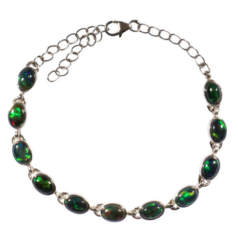 Zilveren armband opaal (zwart) | ovaal 6 x 5 mm