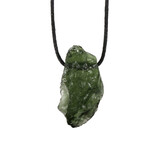 Moldaviet hanger ruw doorboord | 5,85 gram