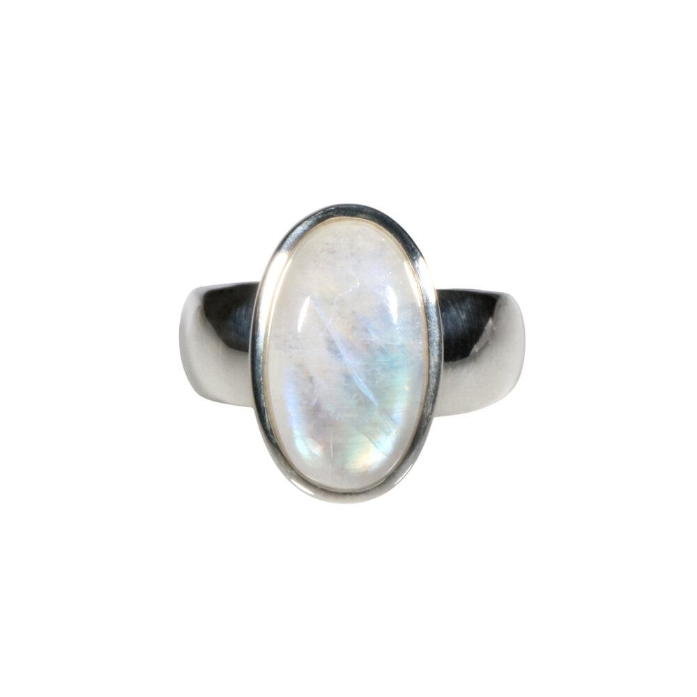 Zilveren ring maansteen (regenboog) maat 19  | ovaal 1,7 x 1 cm
