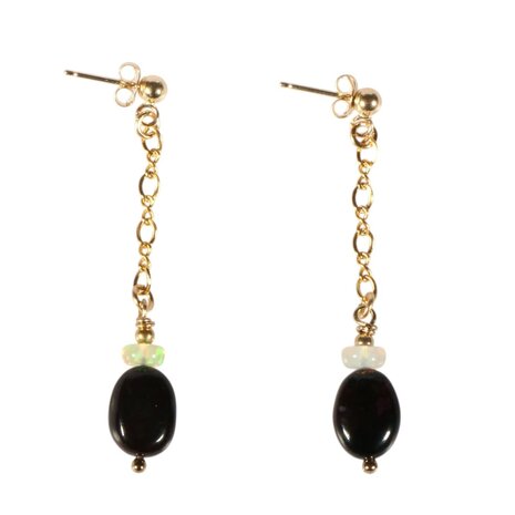 Gouden (14k) met gold filled oorstekers sugiliet met edelopaal