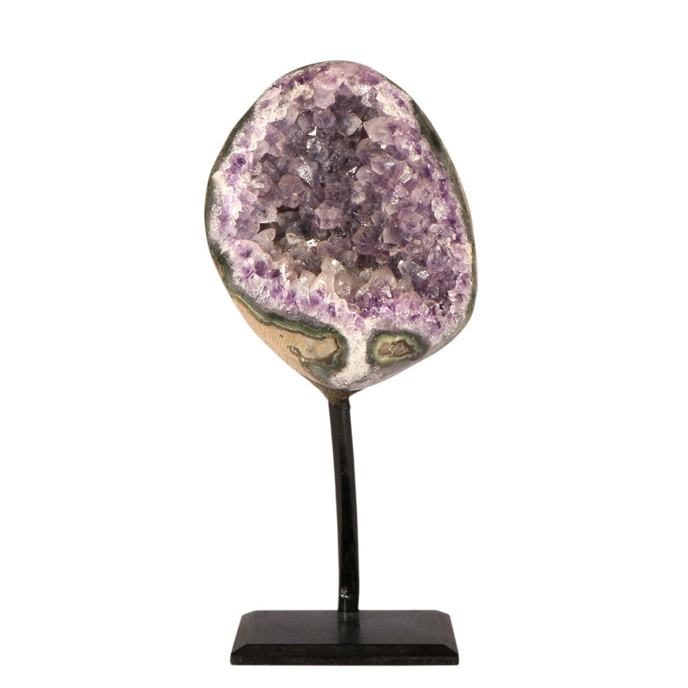 Amethist cluster op standaard 12 x 9 x 7 cm | 1112 gram Amethist cluster op standaard 12 x 9 x 7 cm | 1112 gram