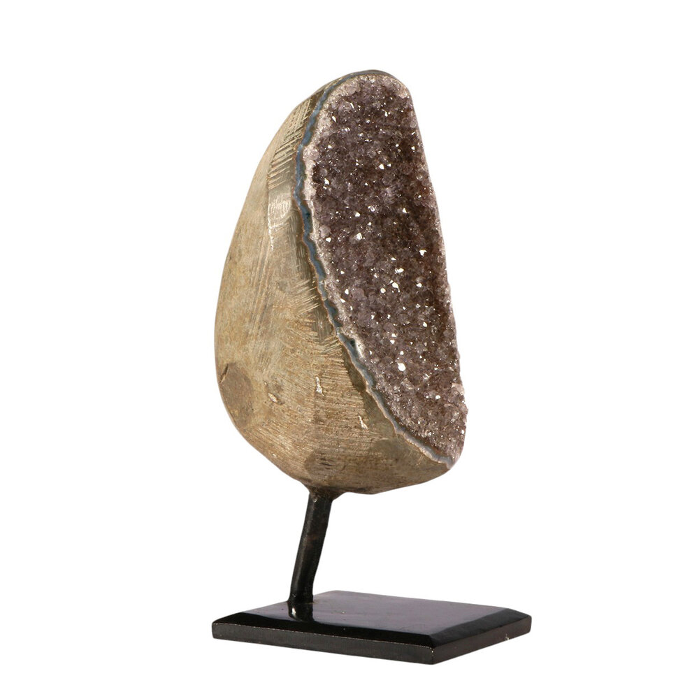 Amethist cluster op standaard 12 x 8 x 6,5 cm | 1168 gram