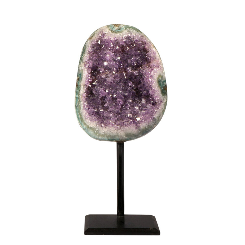 Amethist cluster op standaard 11,5 x 9 x 7,5 cm | 1301 gram