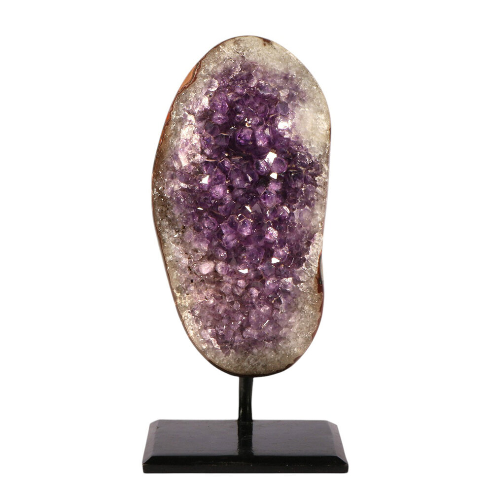 Amethist cluster op standaard 16,5 x 9 x 5 cm | 1842 gram