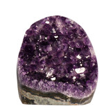 Amethist A-kwaliteit cluster 8,6 x 8,3 x 6,2 cm | 547 gram Amethist A-kwaliteit cluster 8,6 x 8,3 x 6,2 cm | 547 gram