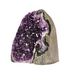 Amethist A-kwaliteit cluster 9,3 x 8,5 x 6,5 cm | 631 gram Amethist A-kwaliteit cluster 9,3 x 8,5 x 6,5 cm | 631 gram
