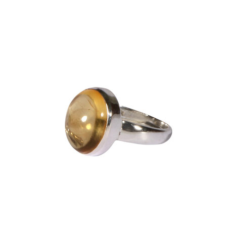 Zilveren ring citrien maat 17 | ovaal 1,4 x 1,1 cm Zilveren ring citrien maat 17 | ovaal 1,4 x 1,1 cm
