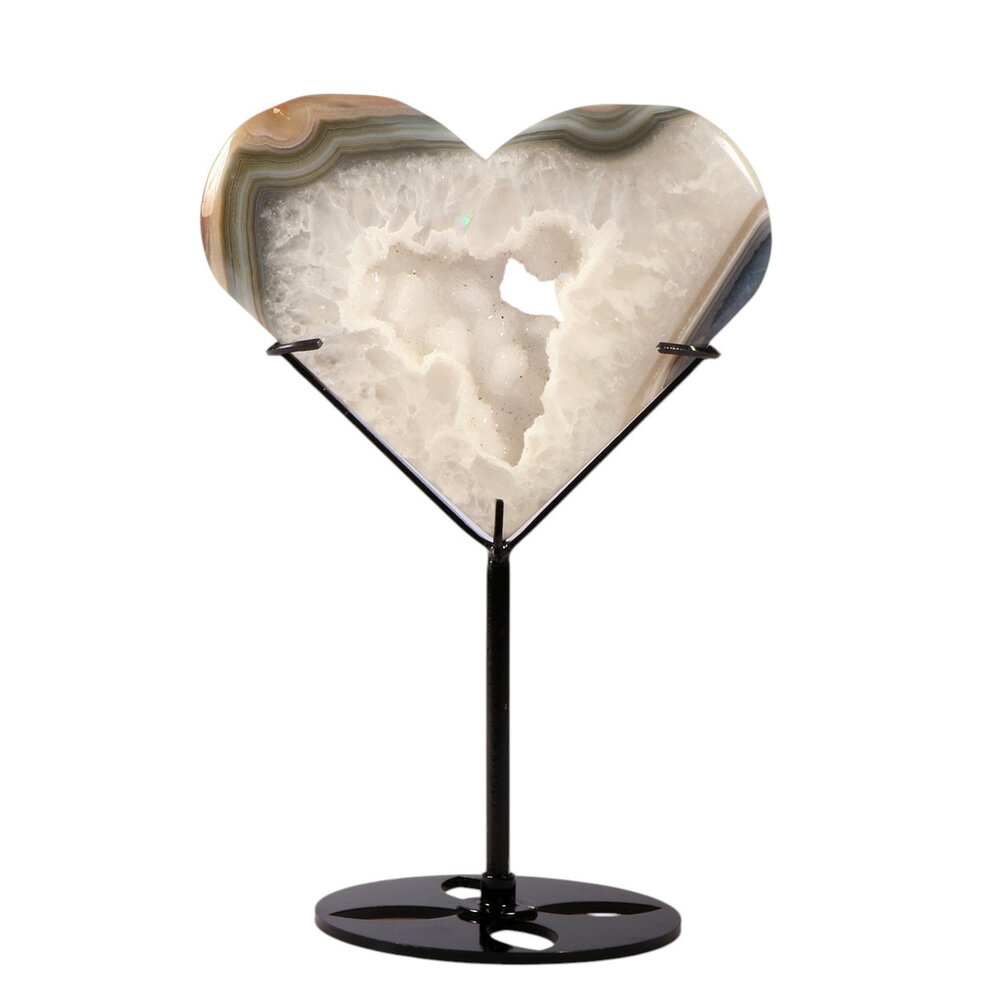 Agaat druzy hart op standaard 9,9 x 12 x 1,7 cm | 390 gram