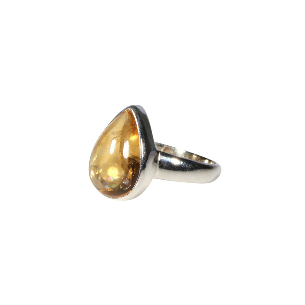 Zilveren ring citrien maat 17 | druppel 1,4 x 0,9 cm Zilveren ring citrien maat 17 | druppel 1,4 x 0,9 cm
