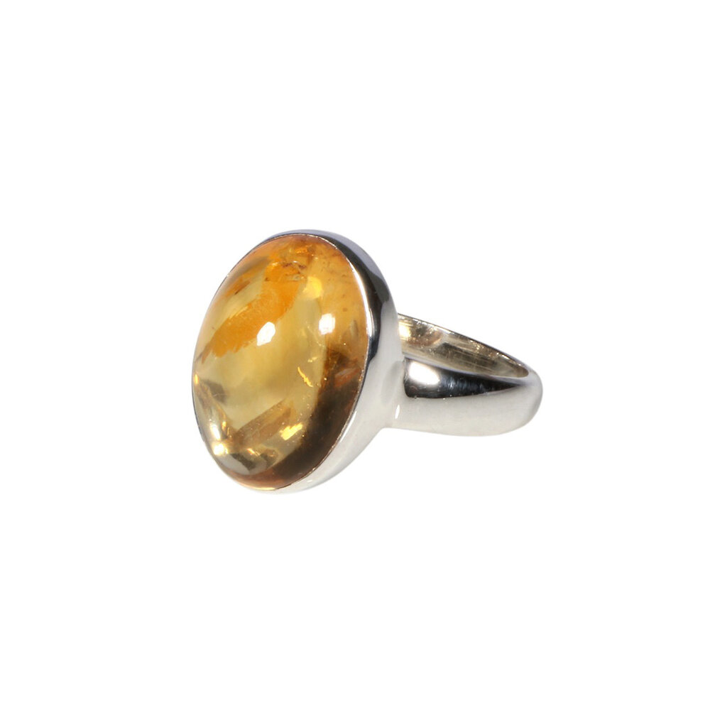 Zilveren ring citrien maat 18 | ovaal 1,6 x 1,1 cm