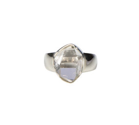 Zilveren ring Herkimer diamant facet maat 18 1/2 | ovaal 1,4 x 1,1 cm Zilveren ring Herkimer diamant facet maat 18 1/2 | ovaal 1,4 x 1,1 cm