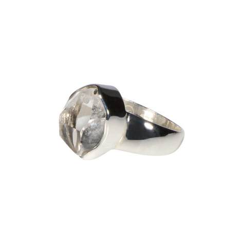 Zilveren ring Herkimer diamant facet maat 18 1/2 | ovaal 1,4 x 1,1 cm Zilveren ring Herkimer diamant facet maat 18 1/2 | ovaal 1,4 x 1,1 cm