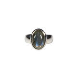 Zilveren ring labradoriet maat 17 | ovaal 1,3 x 0,9 cm Zilveren ring labradoriet maat 17 | ovaal 1,3 x 0,9 cm