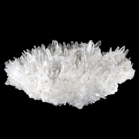 Bergkristal cluster A-kwaliteit 10,5 x 30,5 x 18,5 cm | 4355 gram Bergkristal cluster A-kwaliteit 10,5 x 30,5 x 18,5 cm | 4355 gram