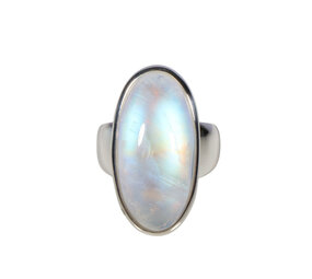 Zilveren ring maansteen (regenboog) maat 17 1/2 | ovaal 2,7 x 1,3 cm Zilveren ring maansteen (regenboog) maat 17 1/2 | ovaal 2,7 x 1,3 cm