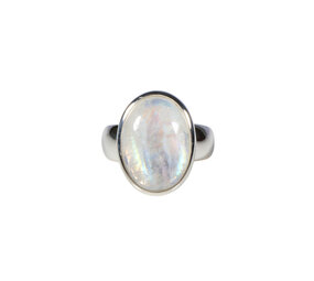 Zilveren ring maansteen (regenboog) maat 18 1/2 | ovaal 1,8 x 1,4 cm Zilveren ring maansteen (regenboog) maat 18 1/2 | ovaal 1,8 x 1,4 cm