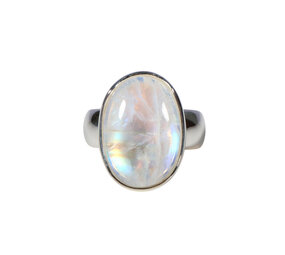Zilveren ring maansteen (regenboog) maat 19 | ovaal 2 x 1,4 cm Zilveren ring maansteen (regenboog) maat 19 | ovaal 2 x 1,4 cm