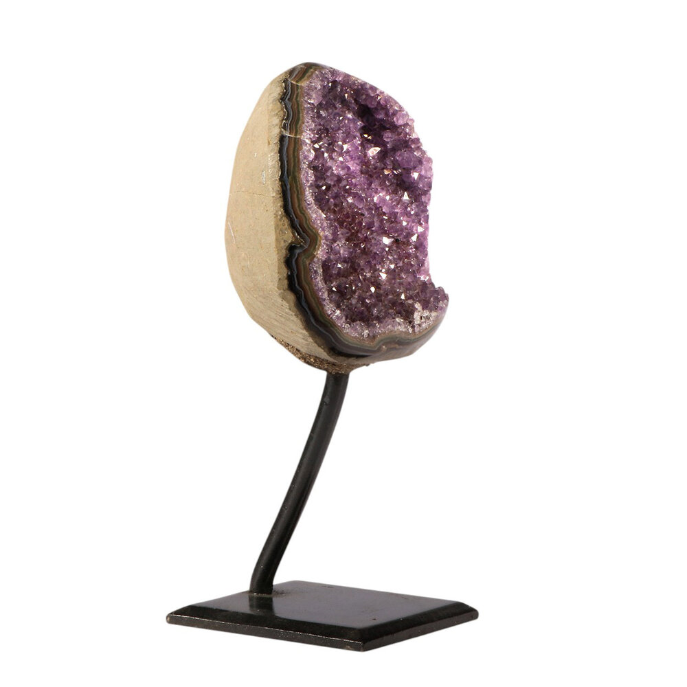 Amethist cluster op standaard 10,5 x 9 x 4,5 cm | 971 gram Amethist cluster op standaard 10,5 x 9 x 4,5 cm | 971 gram