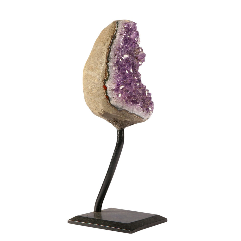 Amethist cluster op standaard 10,5 x 7 x 7 cm | 1005 gram Amethist cluster op standaard 10,5 x 7 x 7 cm | 1005 gram