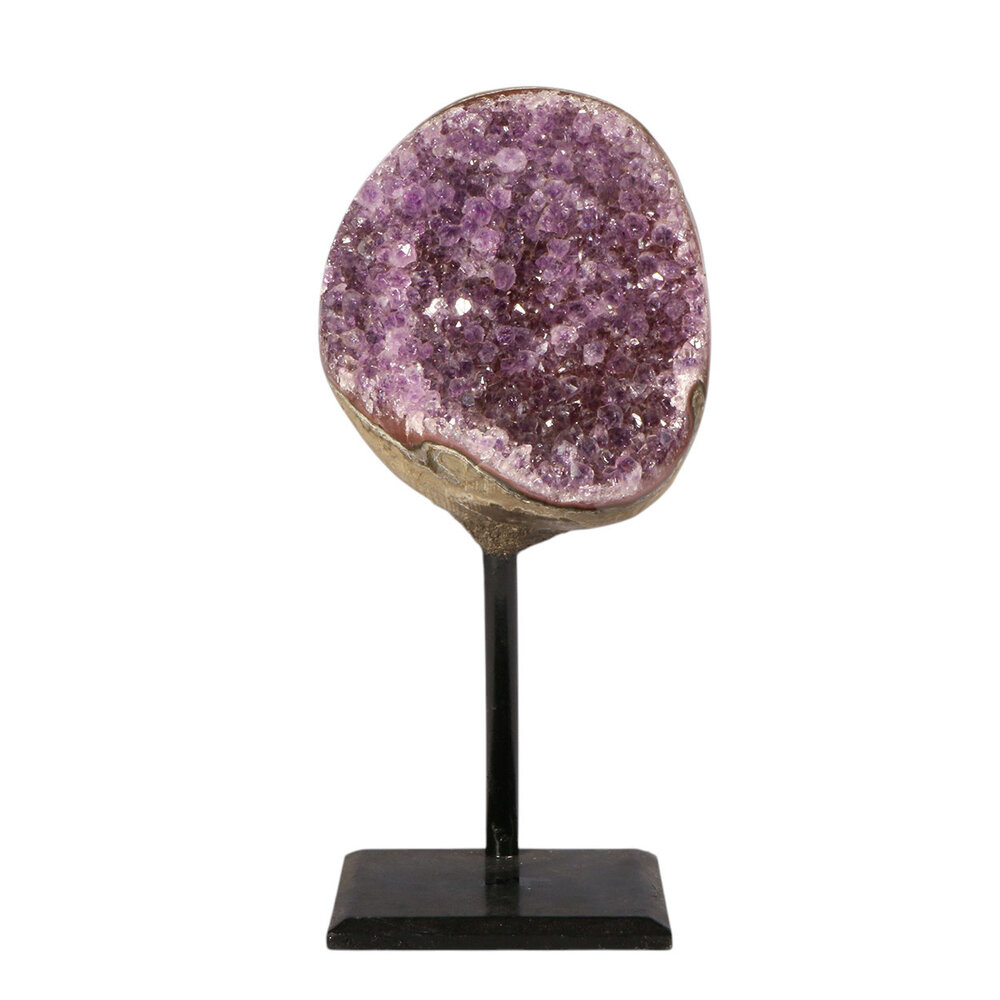 Amethist cluster op standaard 10,5 x 8,5 x 7 cm | 1009 gram Amethist cluster op standaard 10,5 x 8,5 x 7 cm | 1009 gram