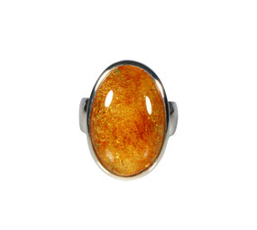 Zilveren ring barnsteen maat 18 | ovaal 2,3 x 1,5 cm