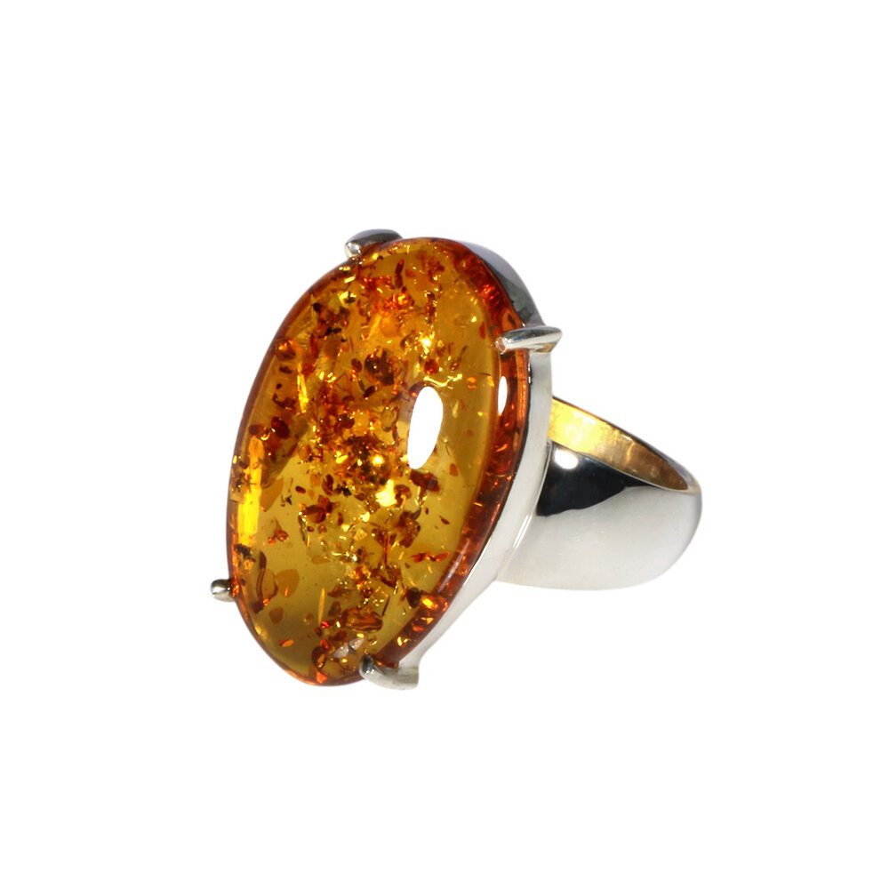 Zilveren ring barnsteen maat 19 | ovaal gezet 2,2 x 1,7 cm