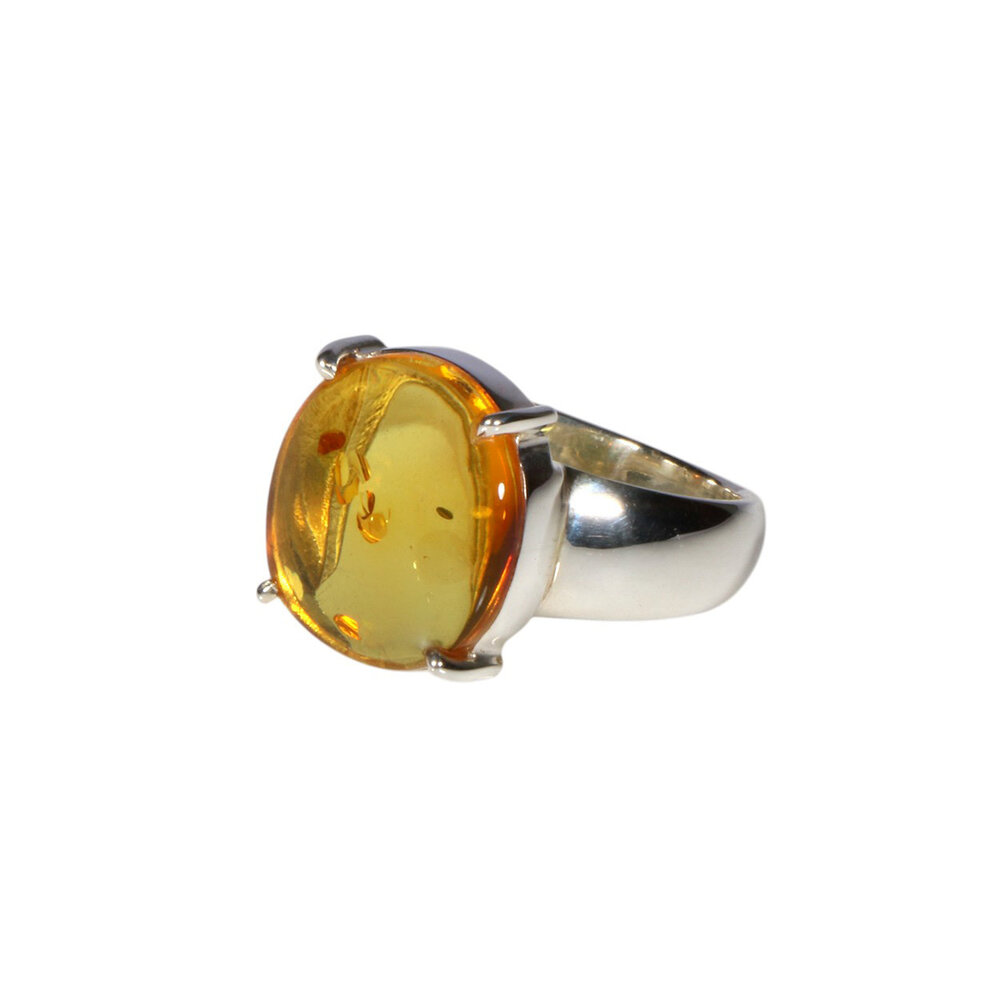 Zilveren ring barnsteen maat 17 | ovaal gezet 1,5 x 1,3 cm