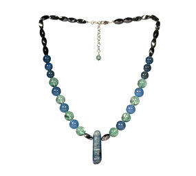 Agaat (blauw), fluoriet en kyaniet ketting verschillende kralen