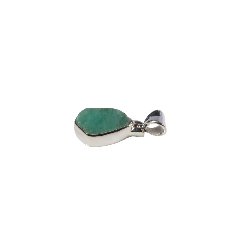 Zilveren hanger smaragd | druppel 1,2 x 0,9 cm Zilveren hanger smaragd | druppel 1,2 x 0,9 cm